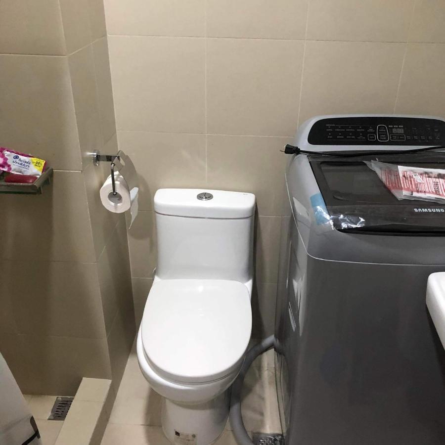 Condo Staycation Near Mall Of Asia Manila Eksteriør bilde